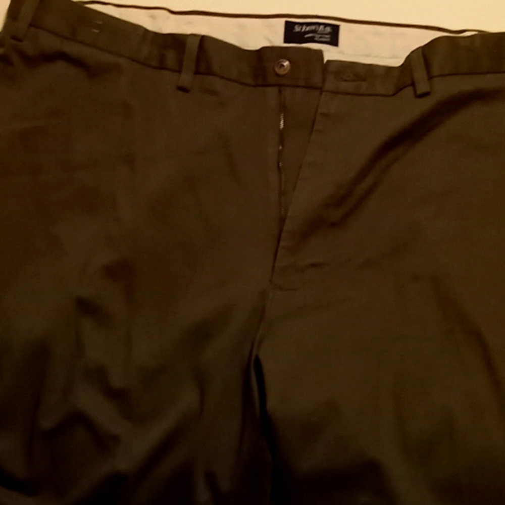 St John's bay dark green khakis like new 46/30